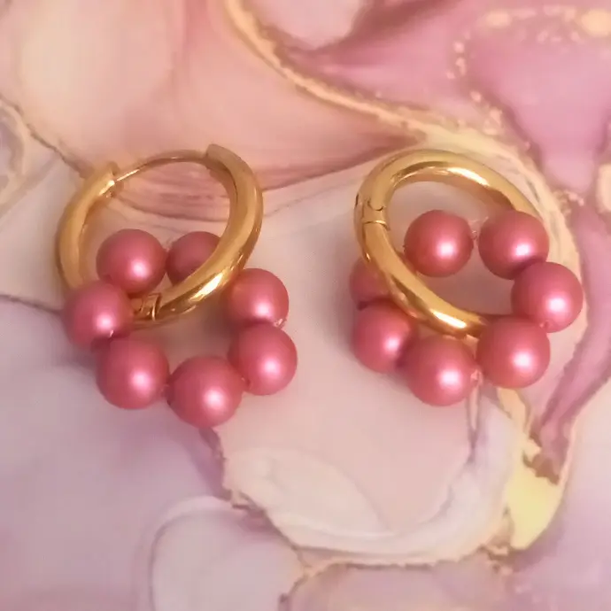 Pearly pearl hoop earrings - colors of your choice