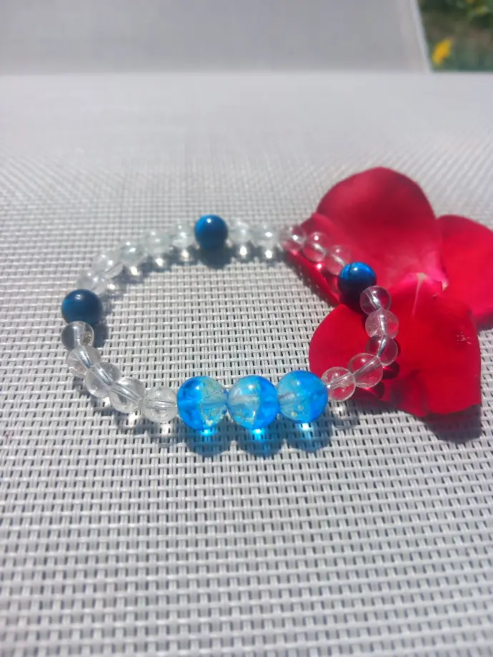 Bracelet Luciole bleu - Perles En Verre Hotaru  d'Okinawa - Cristal de roche (15 cm)