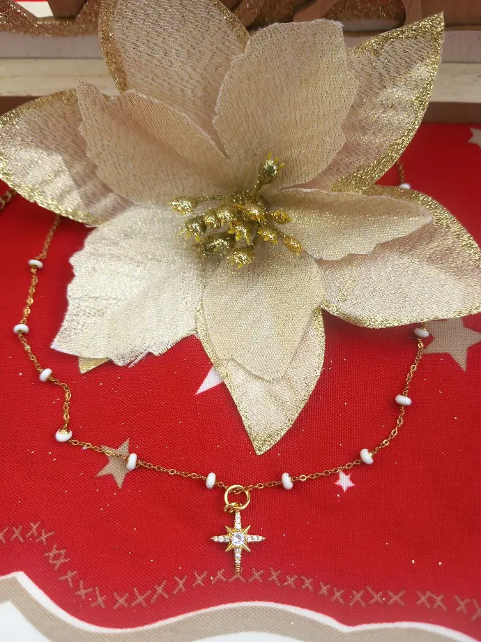 Collier féerie et tendresse - Étoile du nord scintillant